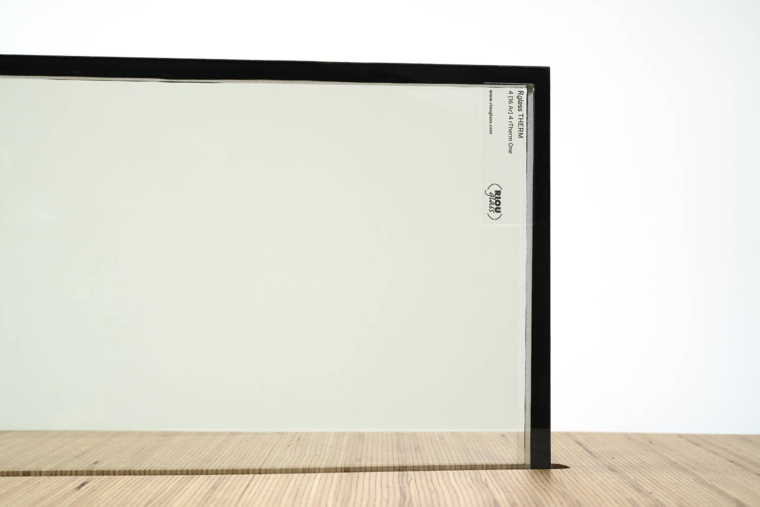 2 zijden gelaagd HR++ Glas 2 zijden gelaagd HR++ Glas